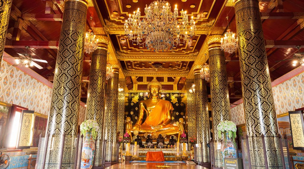 Decorate your wall with interior of Wat Yai, A Buddhist Temple Wallpaper