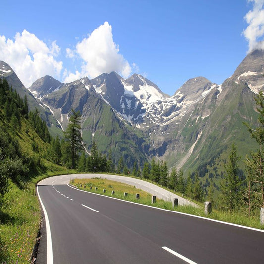 Alpine Curves ( NAT 124 )