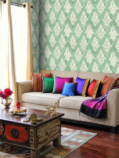 Dynamic Damask (SAN 144)